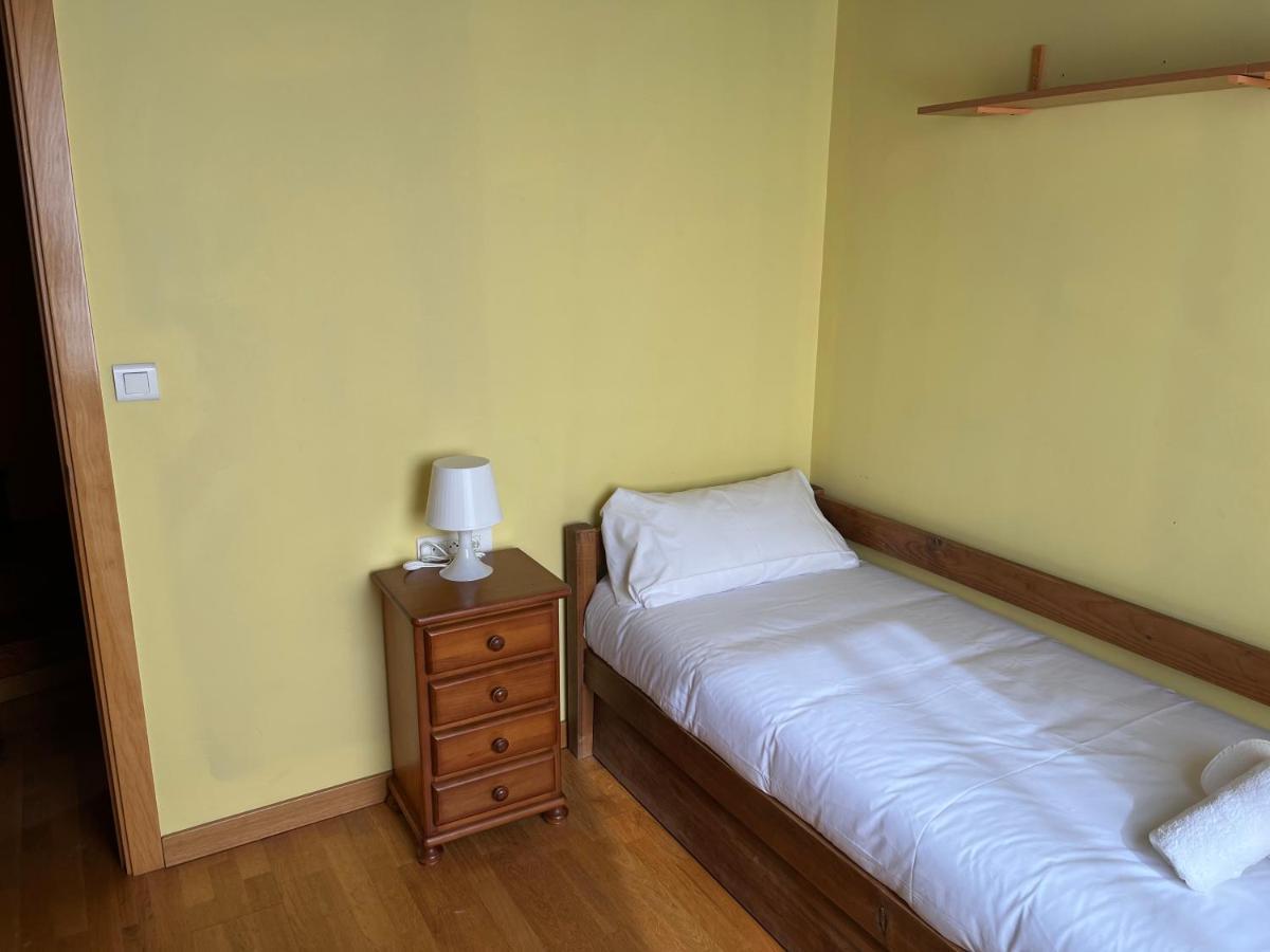 Casa De Poble Acollidora,Amb Llar De Foc, Villa บูร์ก-มาดาม ภายนอก รูปภาพ